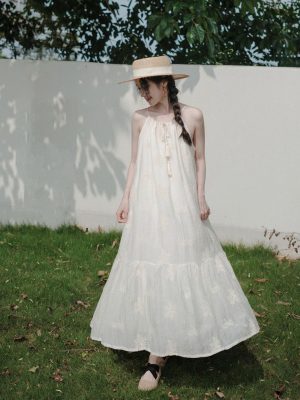Váy chữ A (A-line Dress)